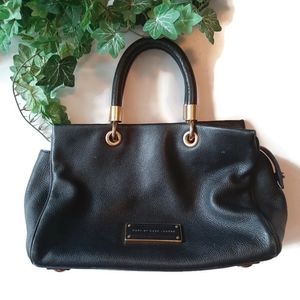 MARC JACOBS black pebbled leather sleek minimalist satchel handbag